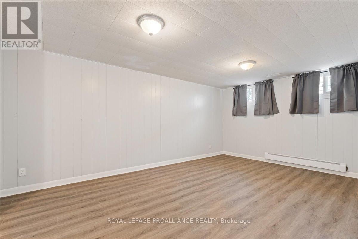 146 MACDONALD AVENUE Image 17