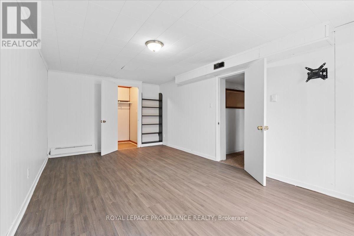 146 MACDONALD AVENUE Image 20