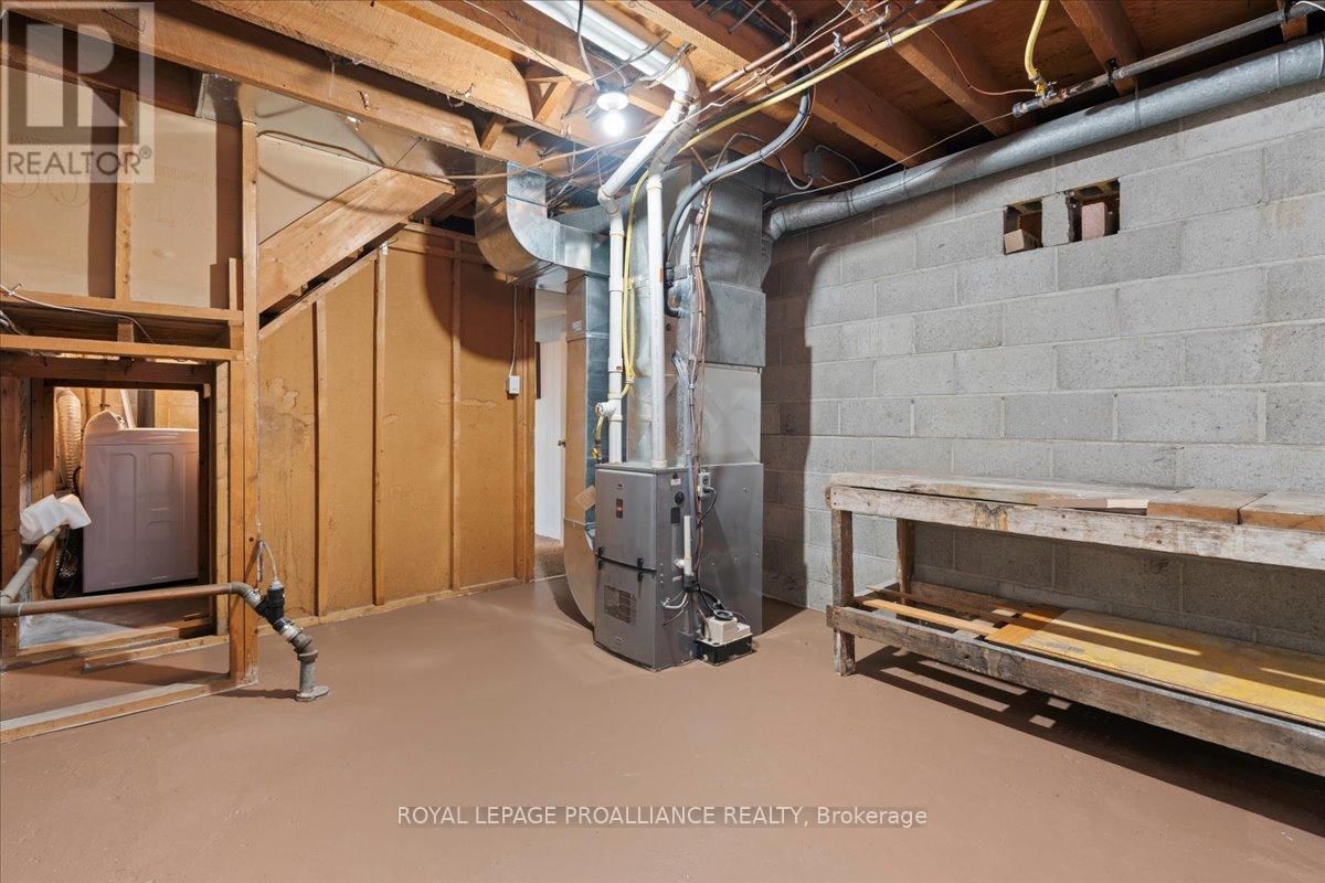 146 MACDONALD AVENUE Image 23