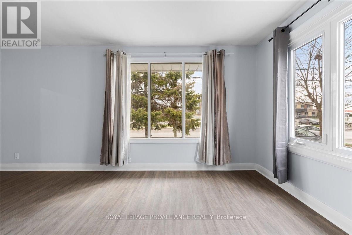 146 MACDONALD AVENUE Image 5