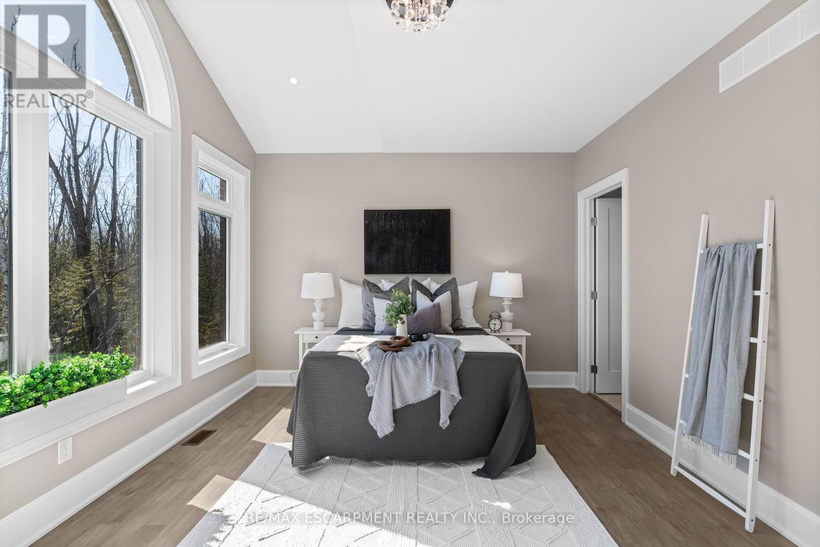 580 PATTERSON ROAD Image 11