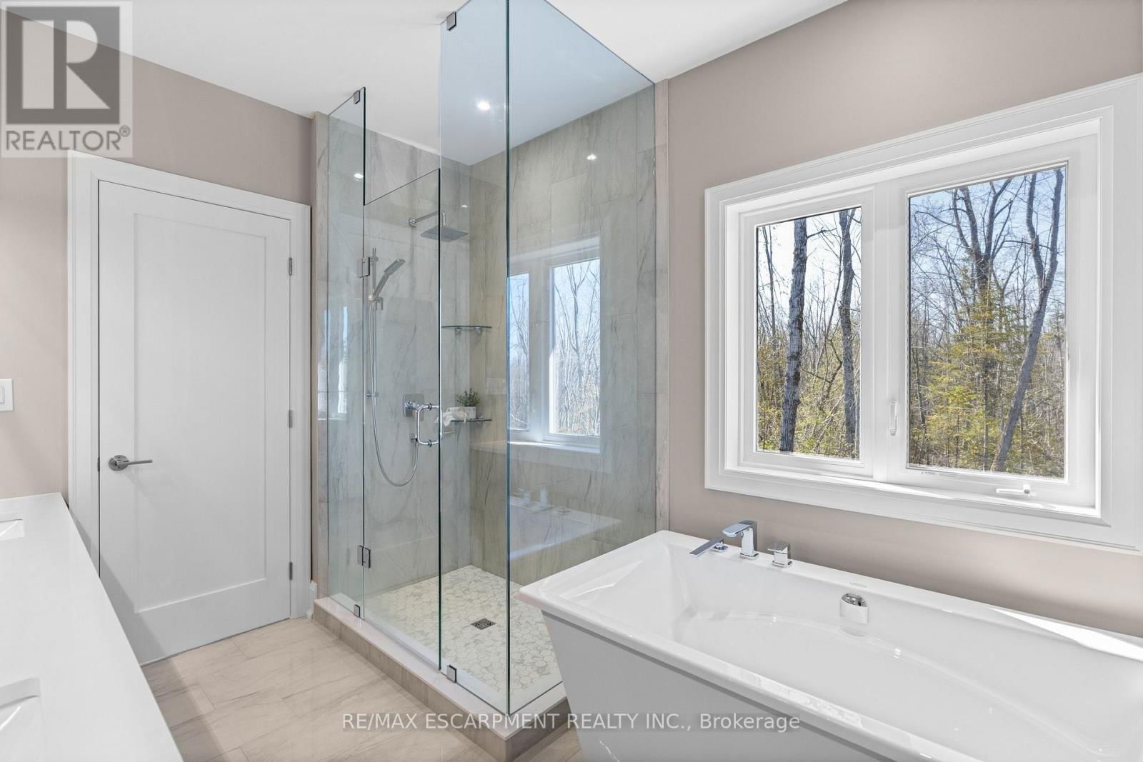 580 PATTERSON ROAD Image 13