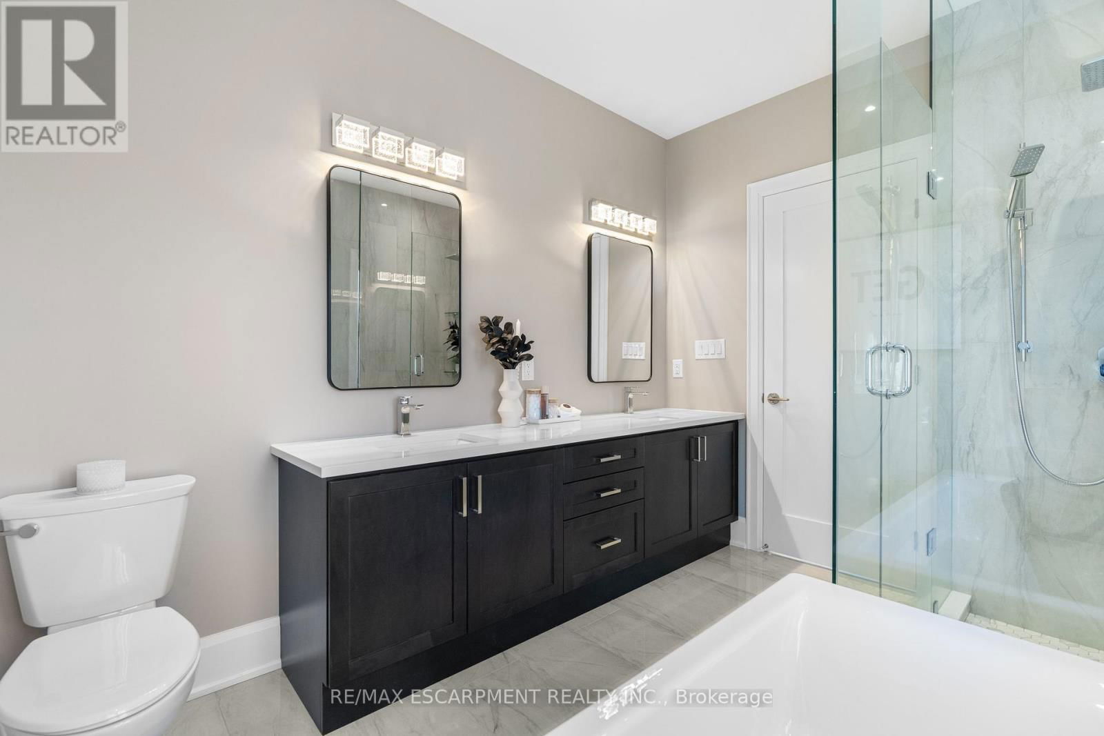 580 PATTERSON ROAD Image 14