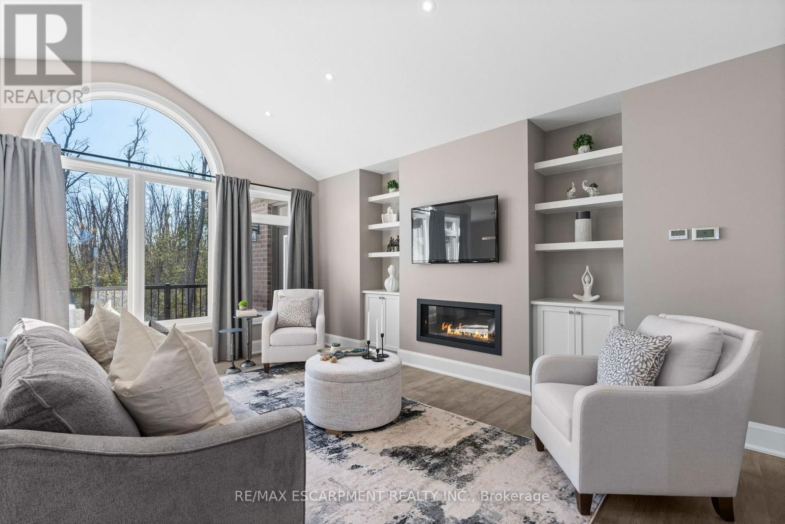 580 PATTERSON ROAD Image 18