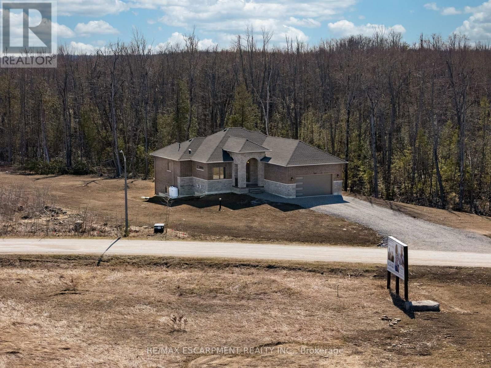 580 PATTERSON ROAD Image 48