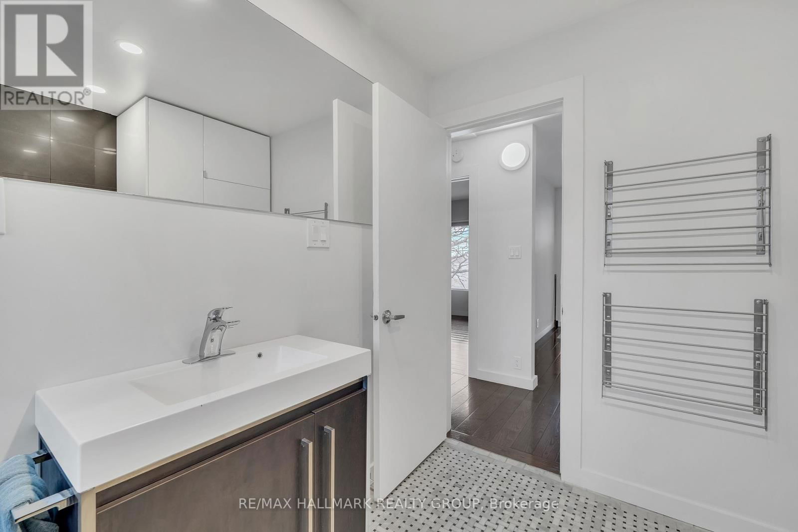 197 BROCKMERE CLIFF ROAD Image 22