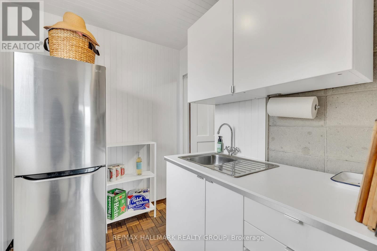 197 BROCKMERE CLIFF ROAD Image 28