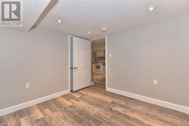 870 QUEENS AVENUE Image 3