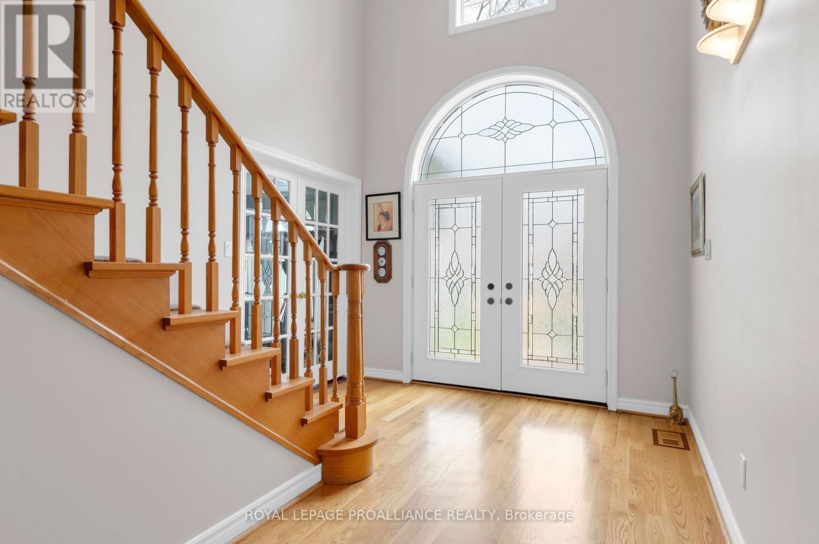 39 GROSVENOR DRIVE Image 10