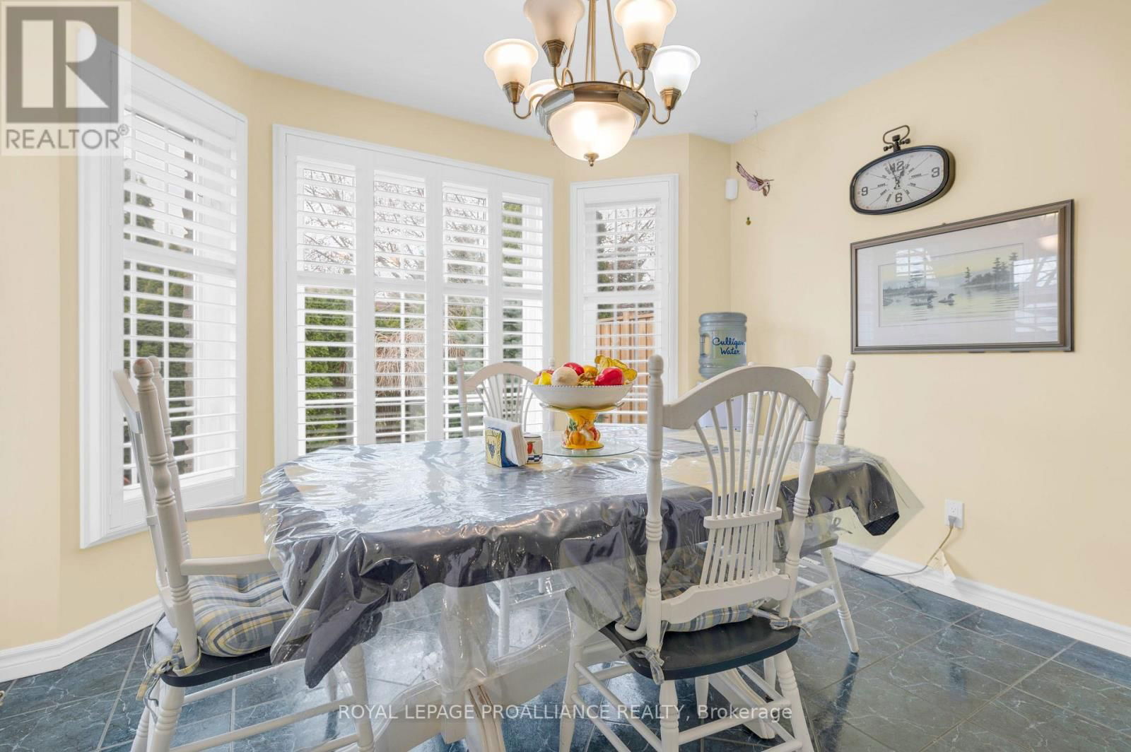 39 GROSVENOR DRIVE Image 19