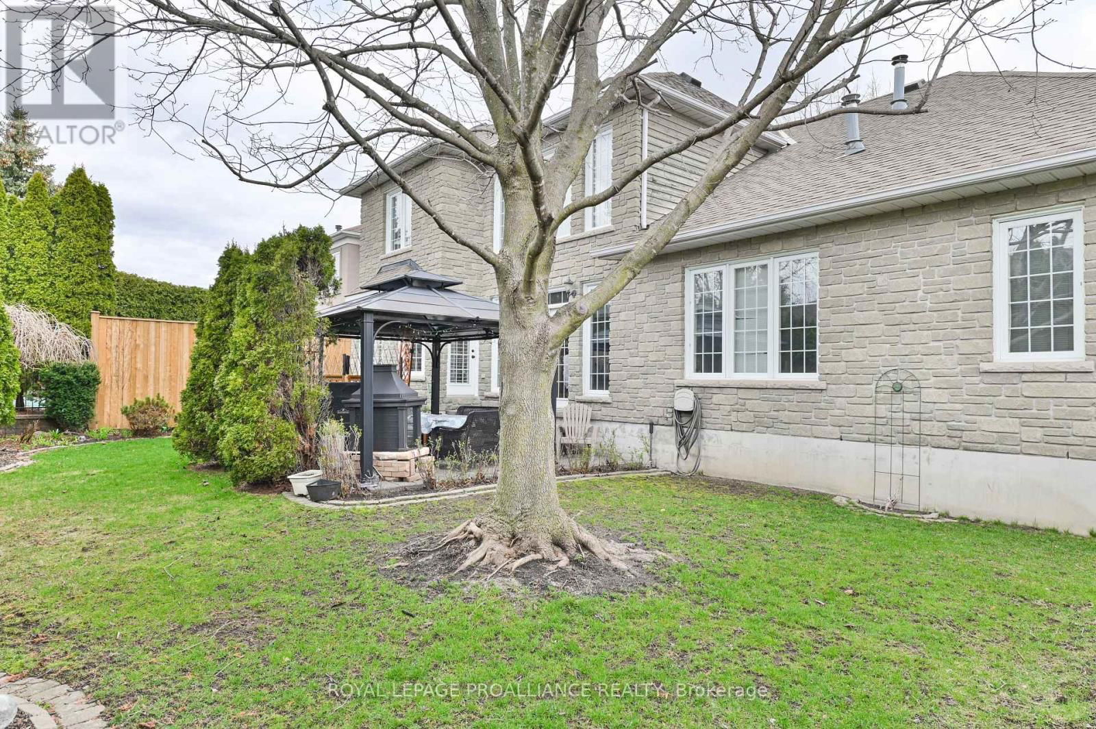 39 GROSVENOR DRIVE Image 8