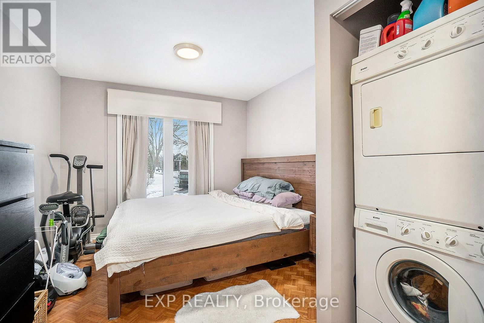 217 DOVERCOURT AVENUE Image 19