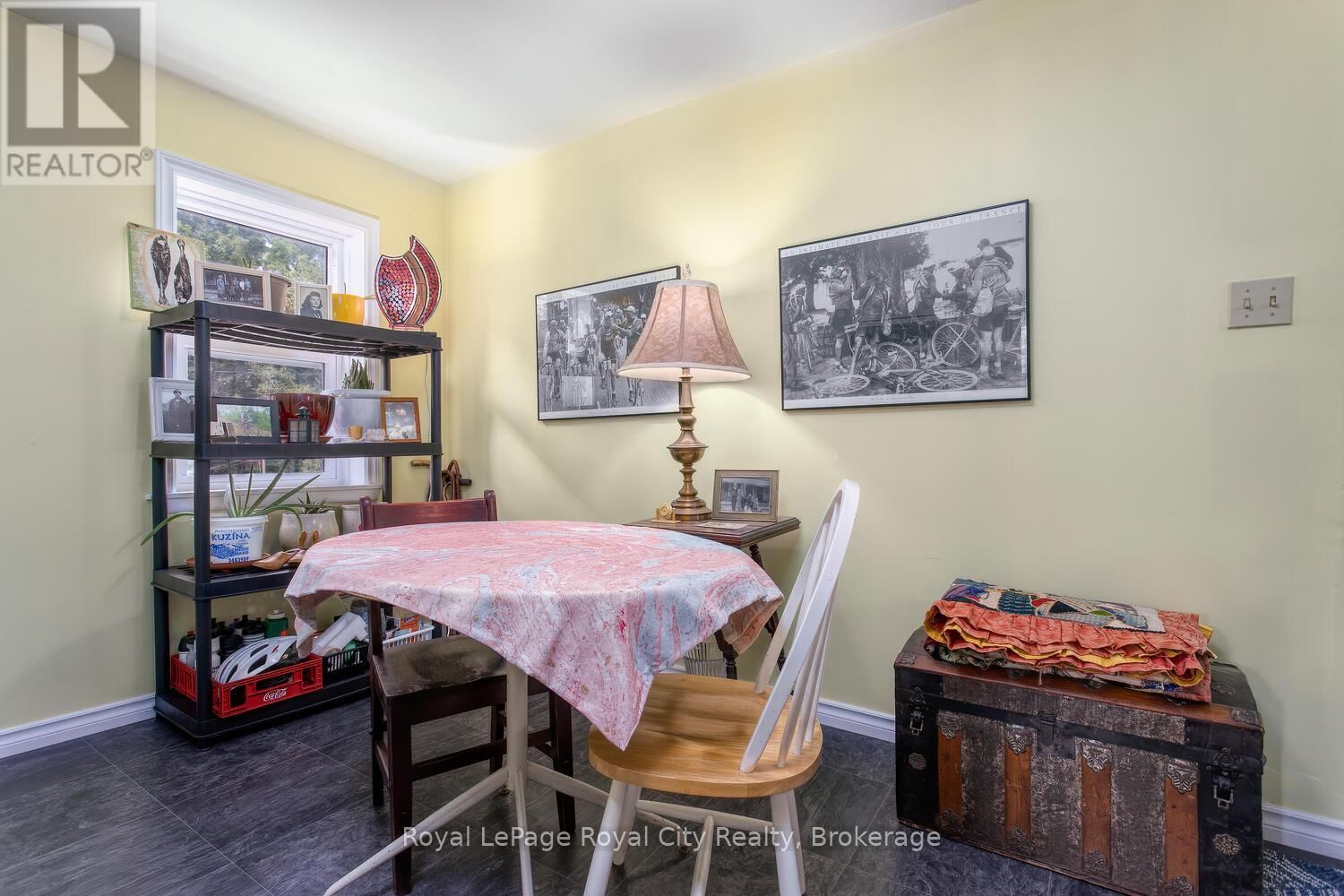 10 PEARL STREET Image 15