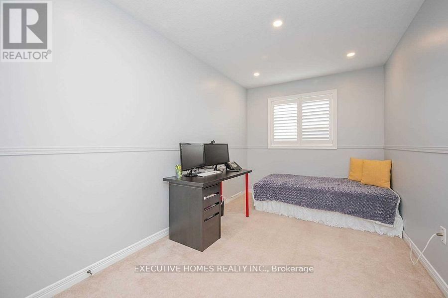 129 PERIWINKLE DRIVE Image 23