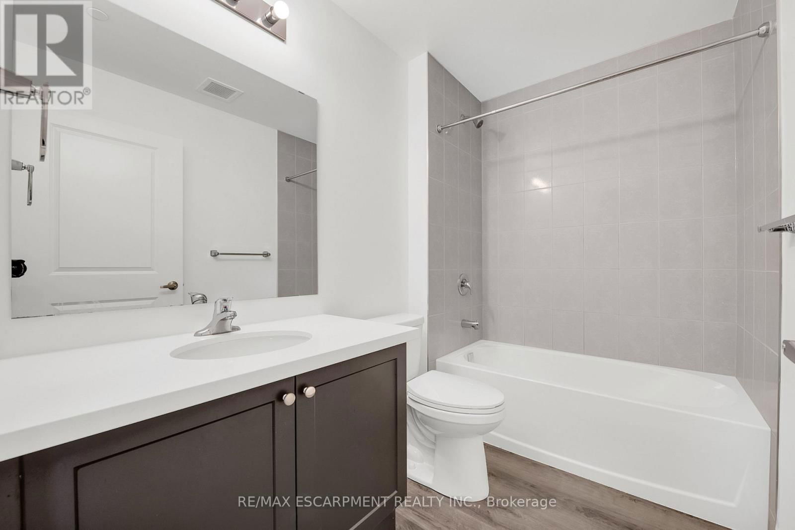 441 - 5055 GREENLANE ROAD Image 16