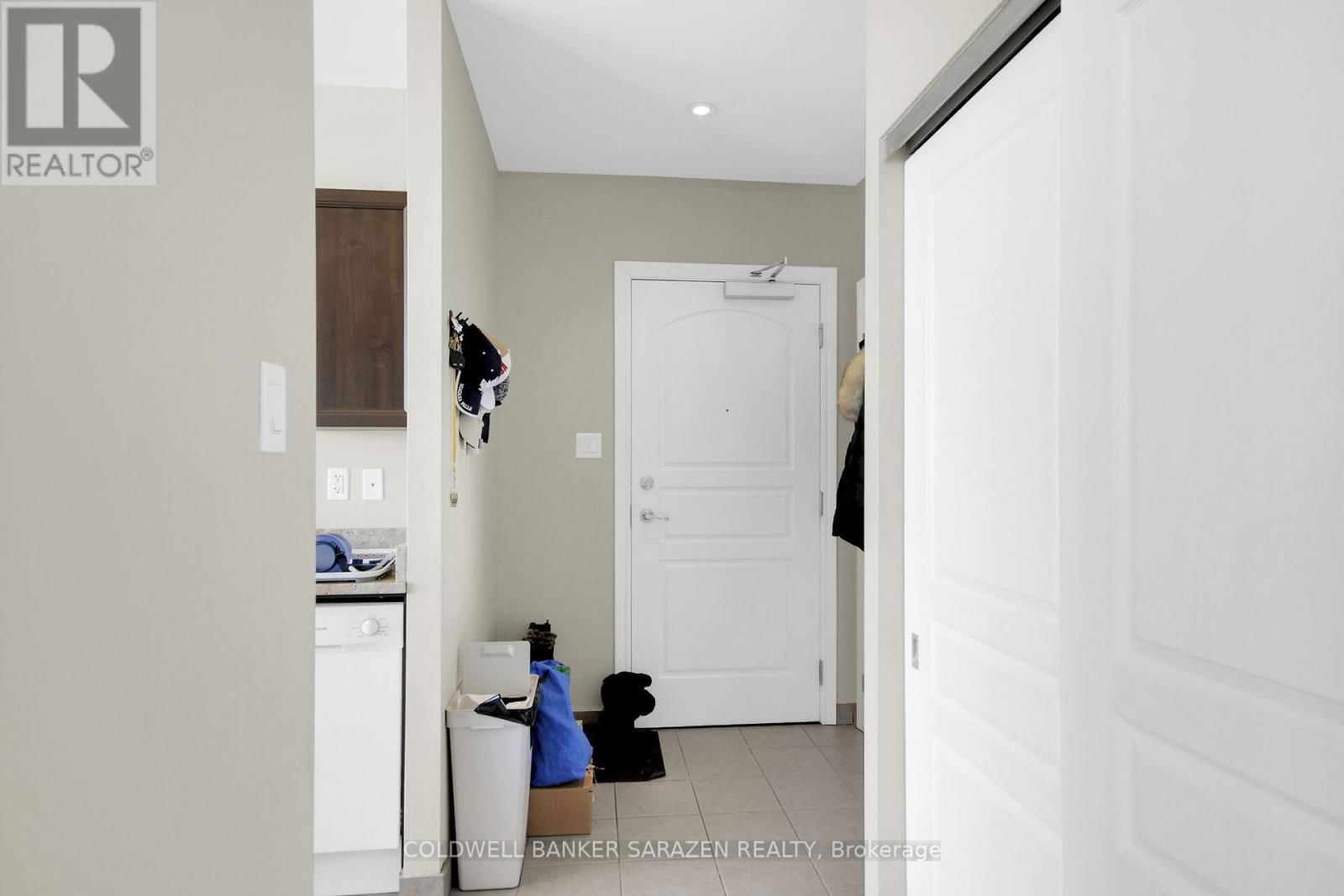 1202 - 100 ROGER GUINDON AVENUE Image 8