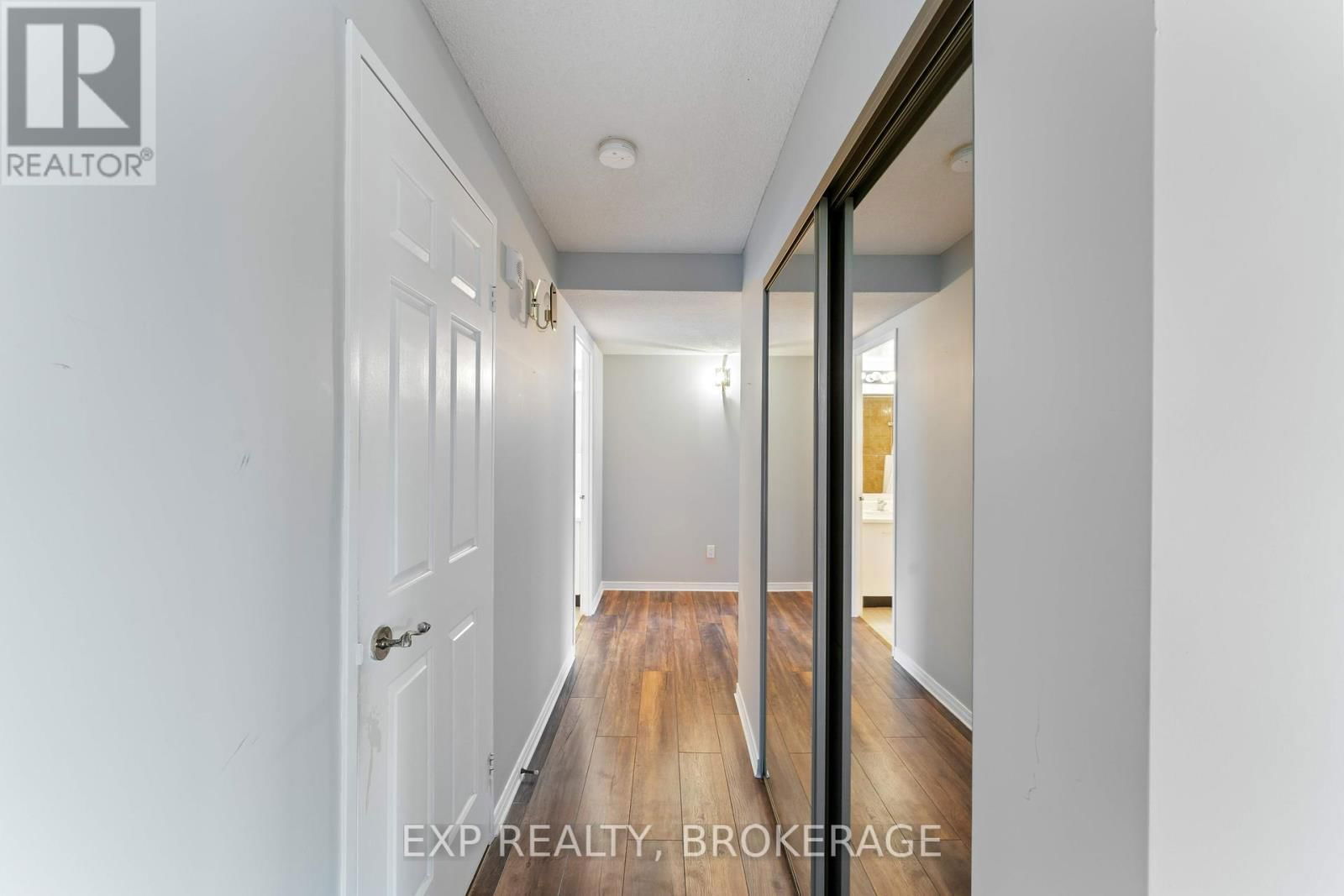 401 - 257 BATH ROAD Image 16