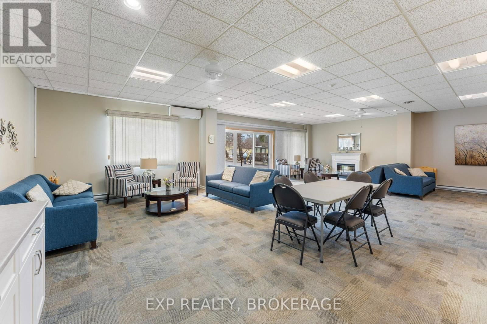 401 - 257 BATH ROAD Image 36