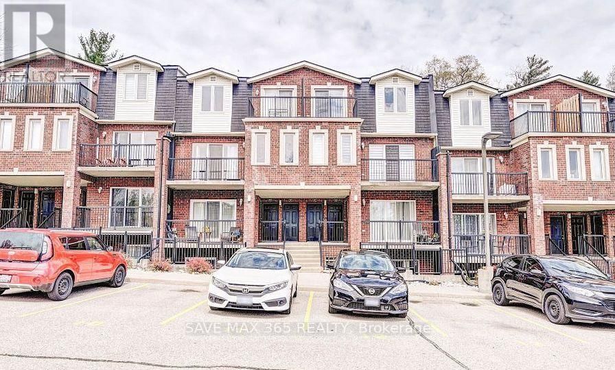 4D - 45 CEDARHILL CRESCENT Image 1