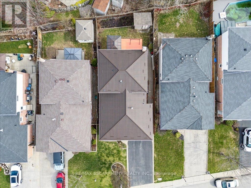 624 EAGLEWOOD DRIVE Image 11