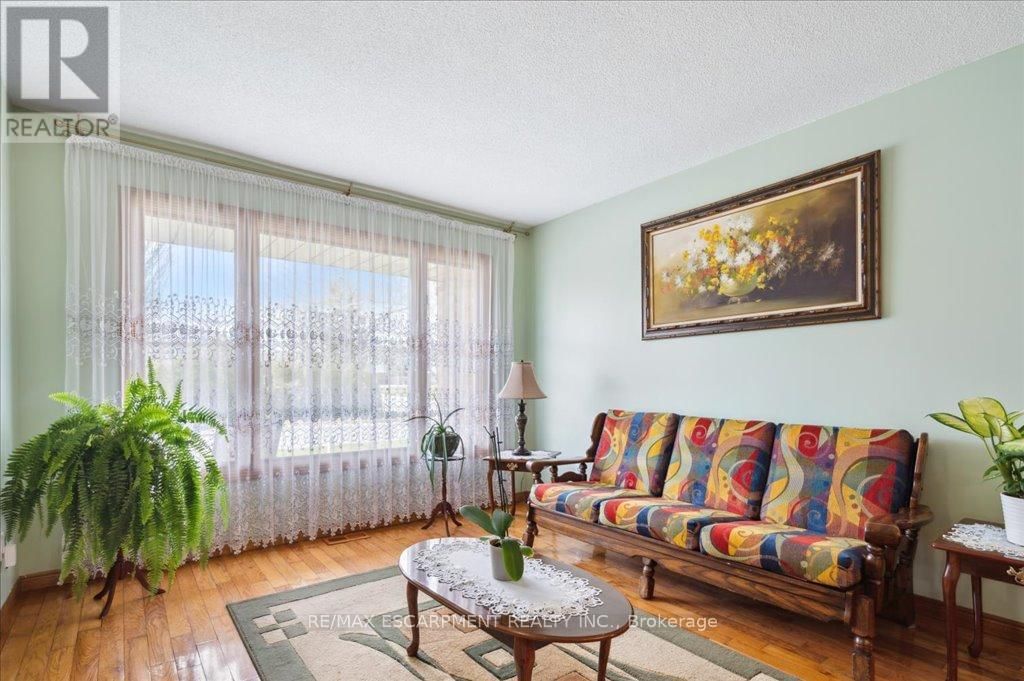 624 EAGLEWOOD DRIVE Image 15