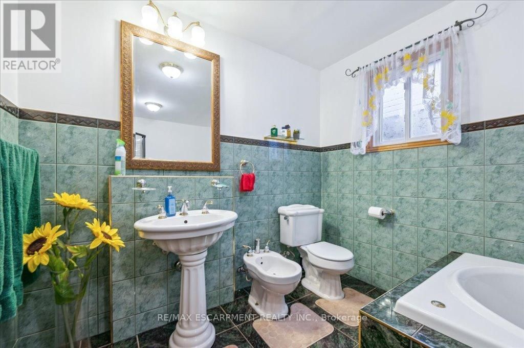 624 EAGLEWOOD DRIVE Image 29