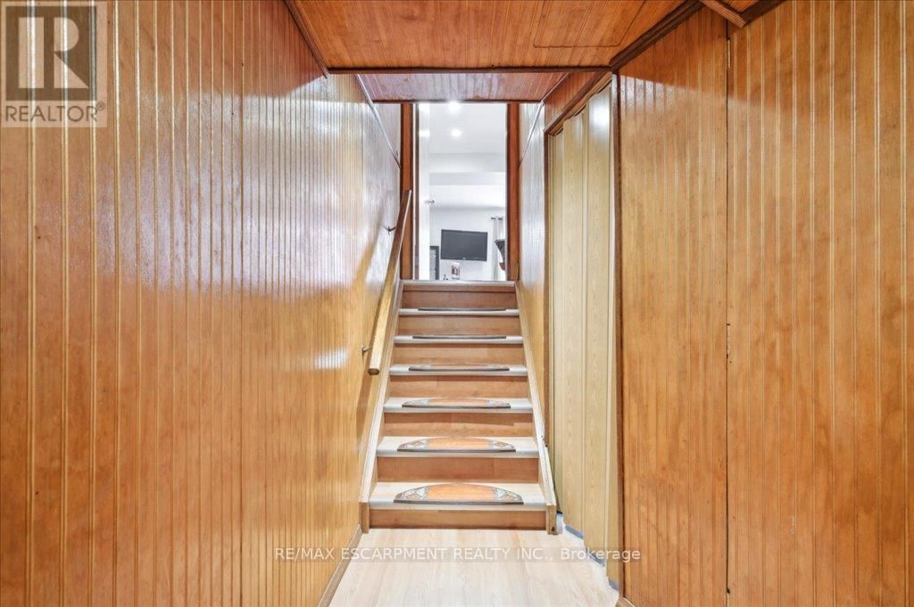 624 EAGLEWOOD DRIVE Image 37