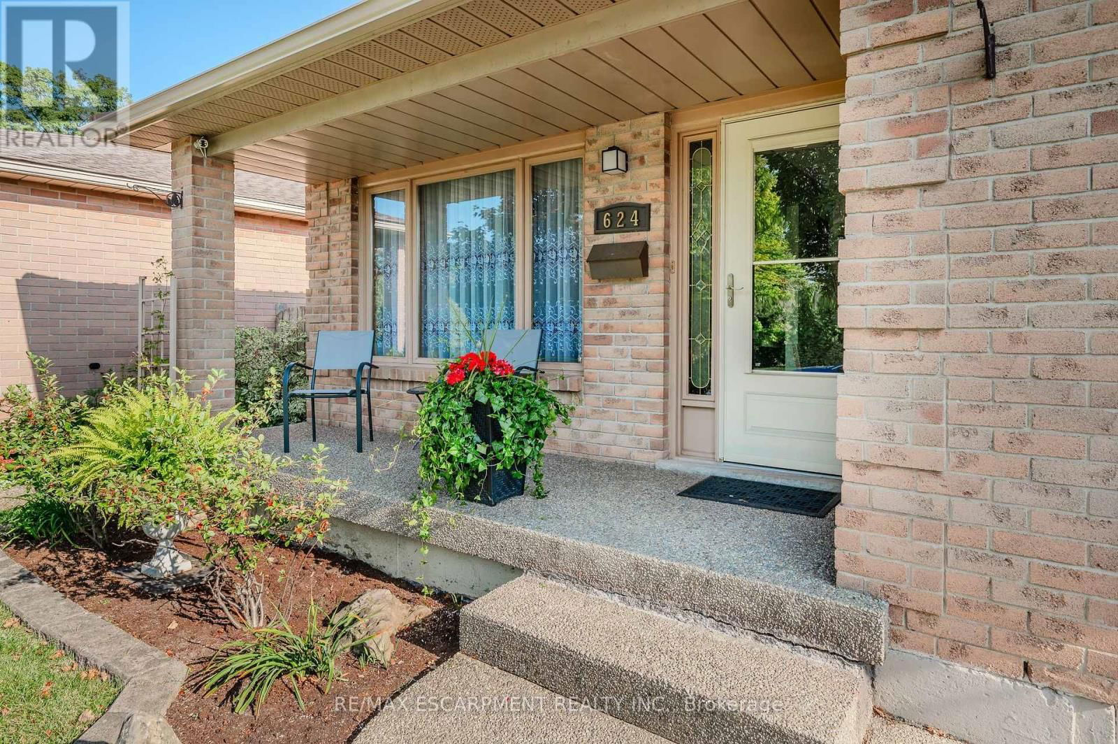 624 EAGLEWOOD DRIVE Image 5