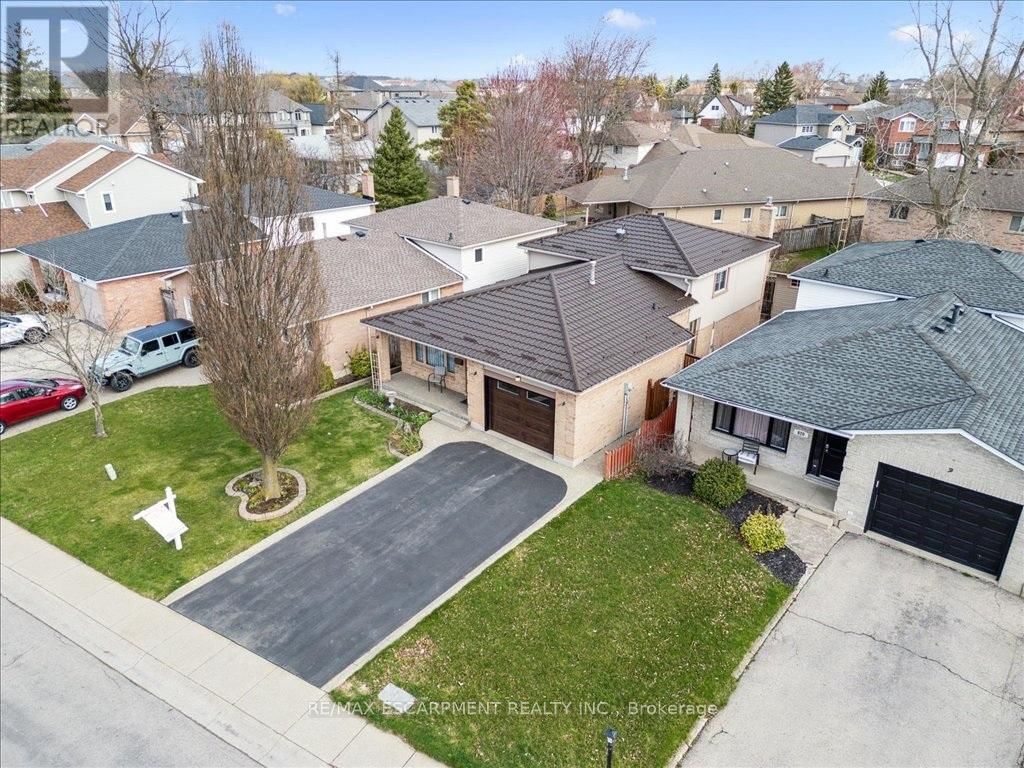 624 EAGLEWOOD DRIVE Image 8