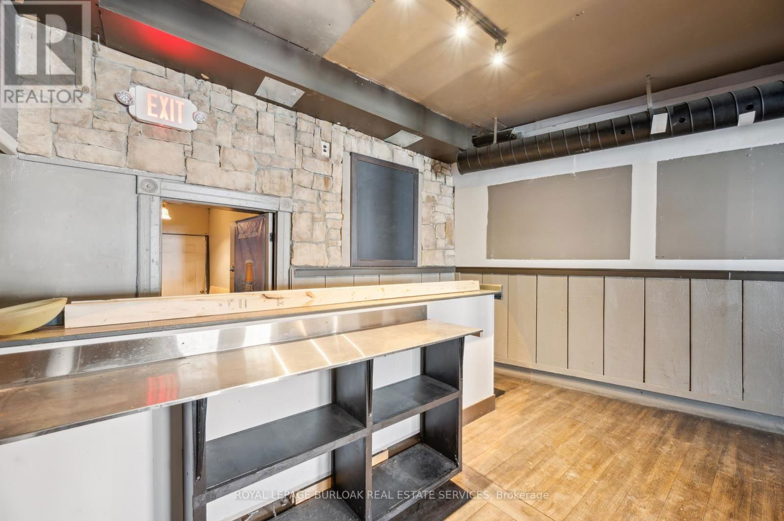 75 ERIE AVENUE Image 14