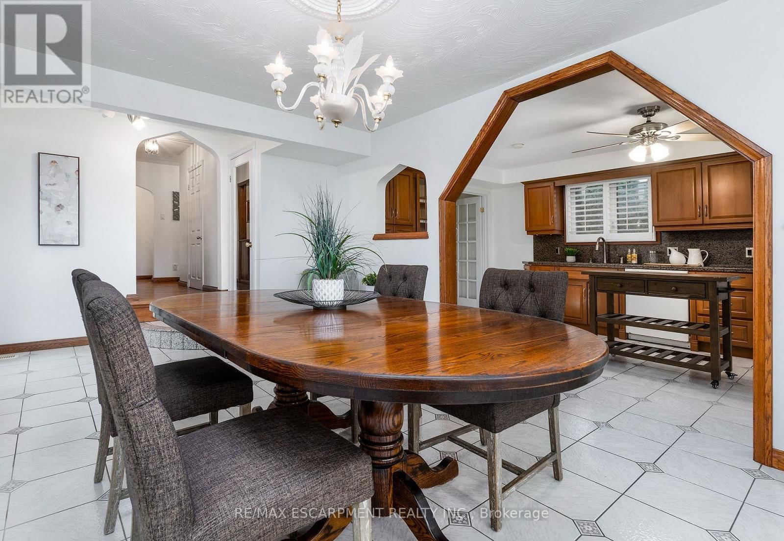 808 WEST 5TH STREET Image 12