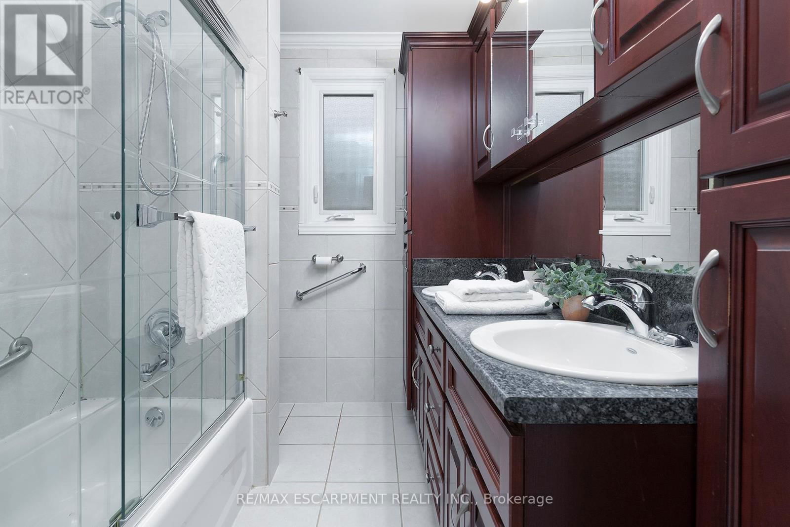 808 WEST 5TH STREET Image 16