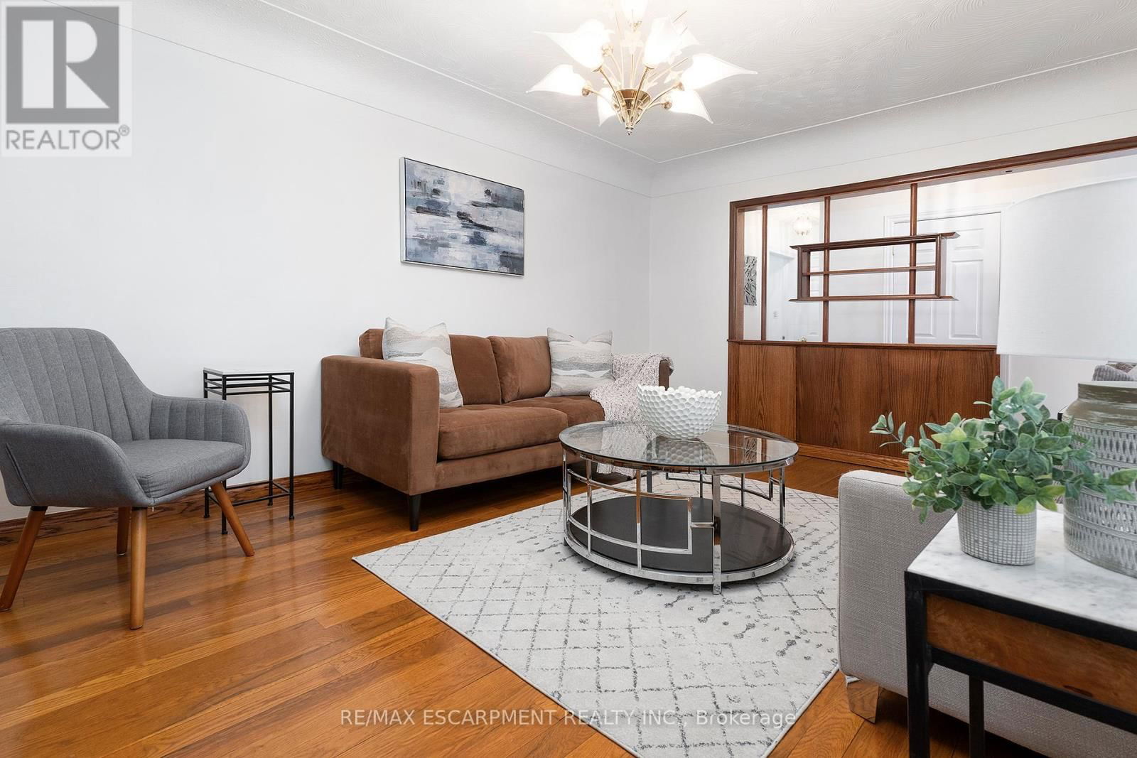 808 WEST 5TH STREET Image 8