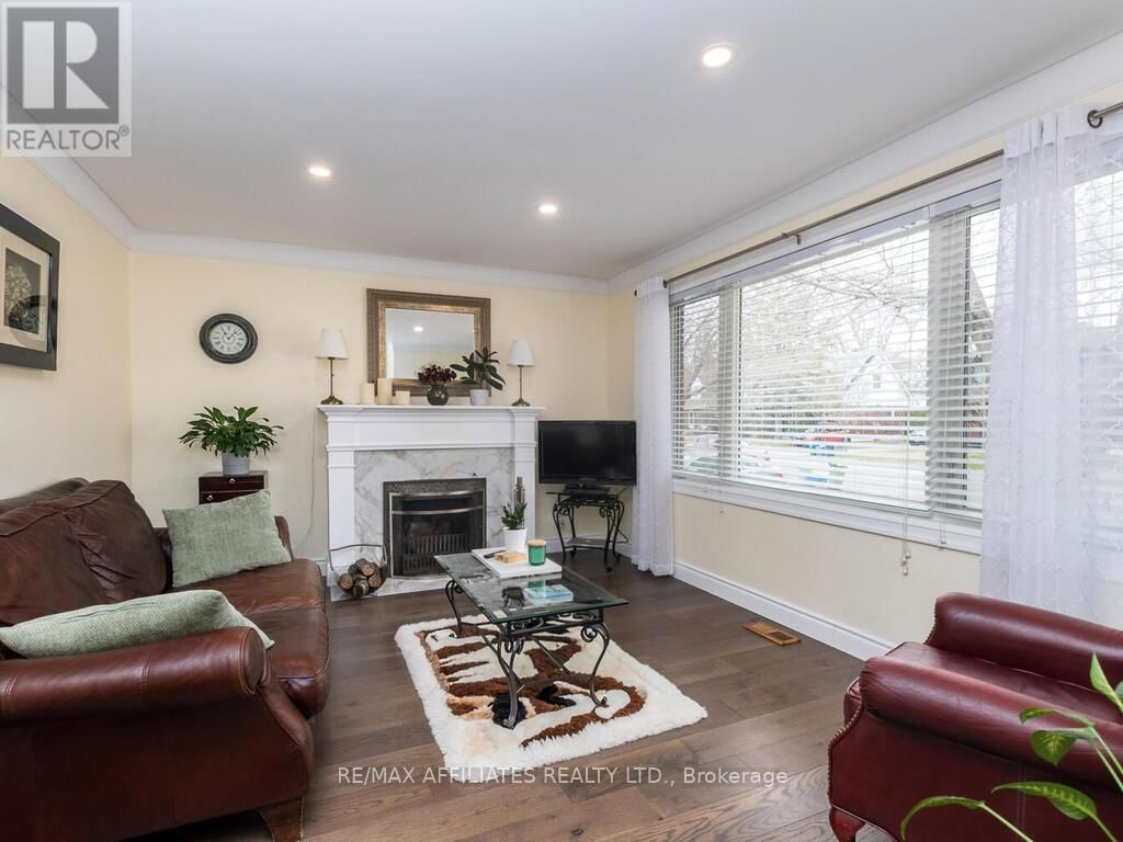 1941 HAIG DRIVE Image 4