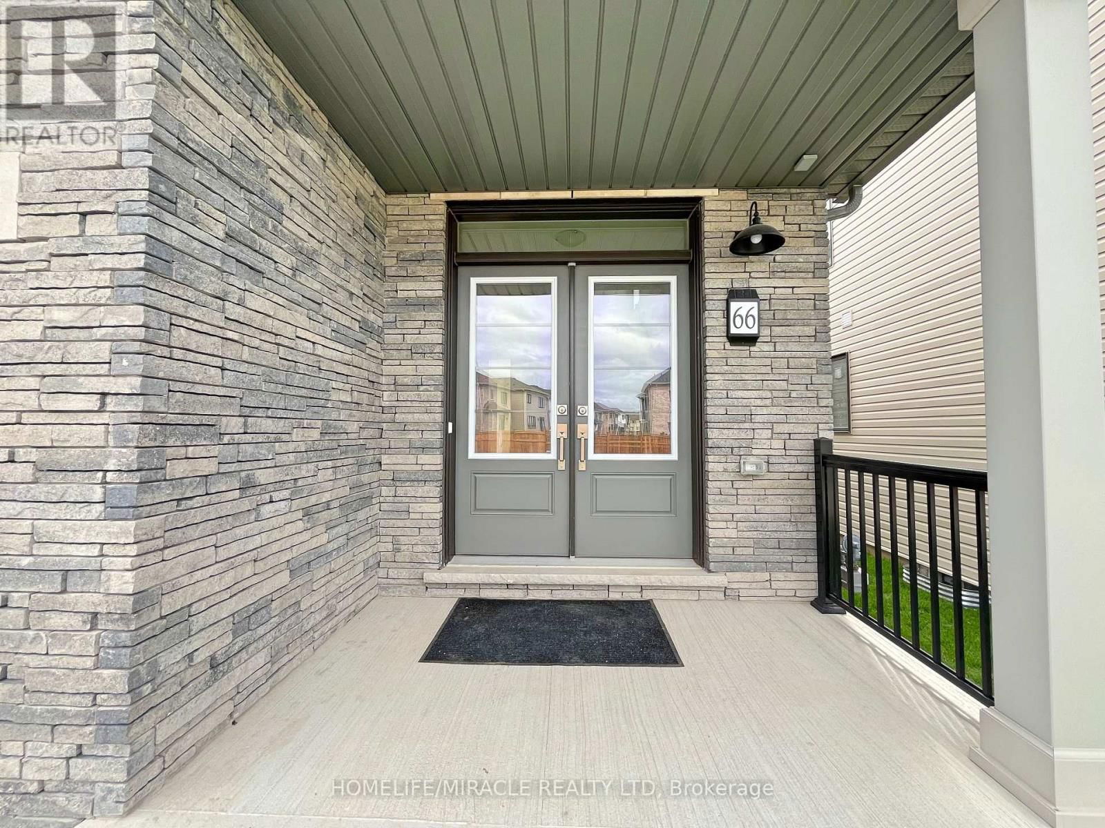 66 AVIRON CRESCENT Image 2