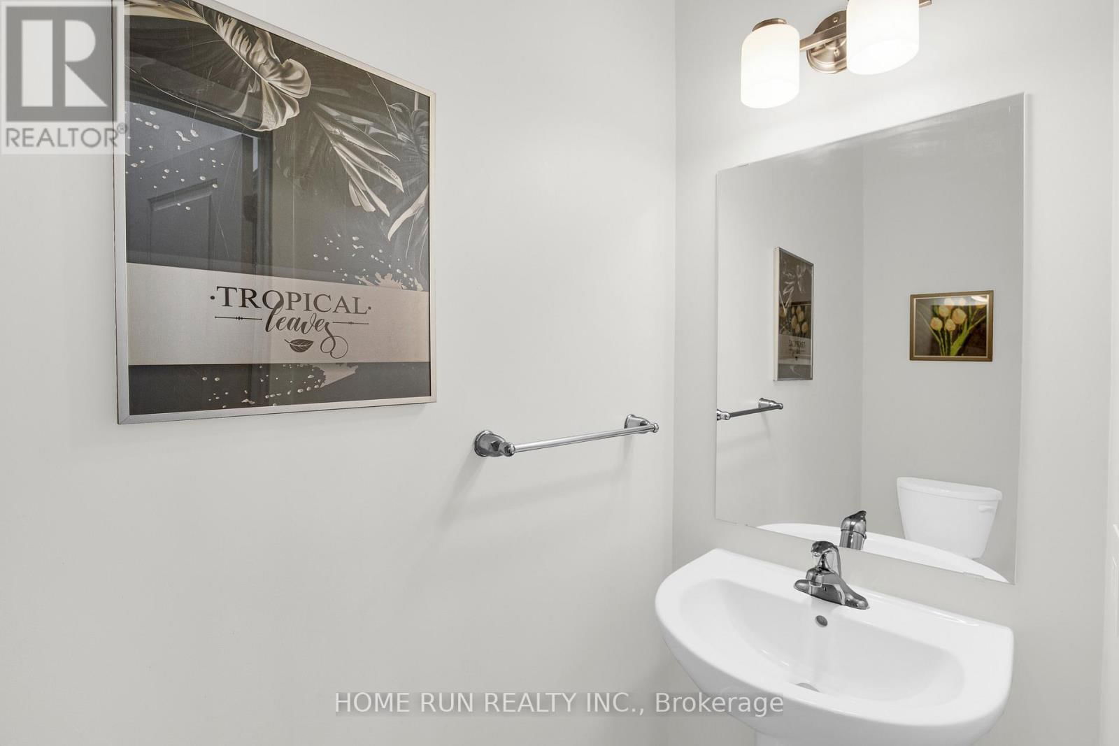 128 GRONINGEN STREET Image 22
