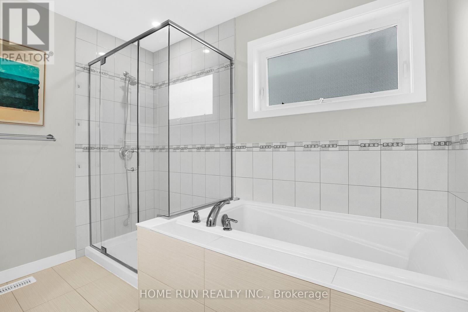 128 GRONINGEN STREET Image 27