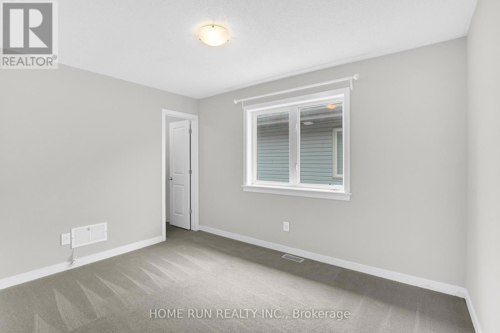 128 GRONINGEN STREET Image 28