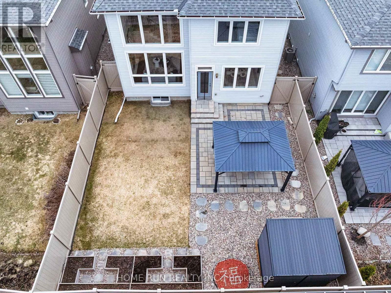 128 GRONINGEN STREET Image 43