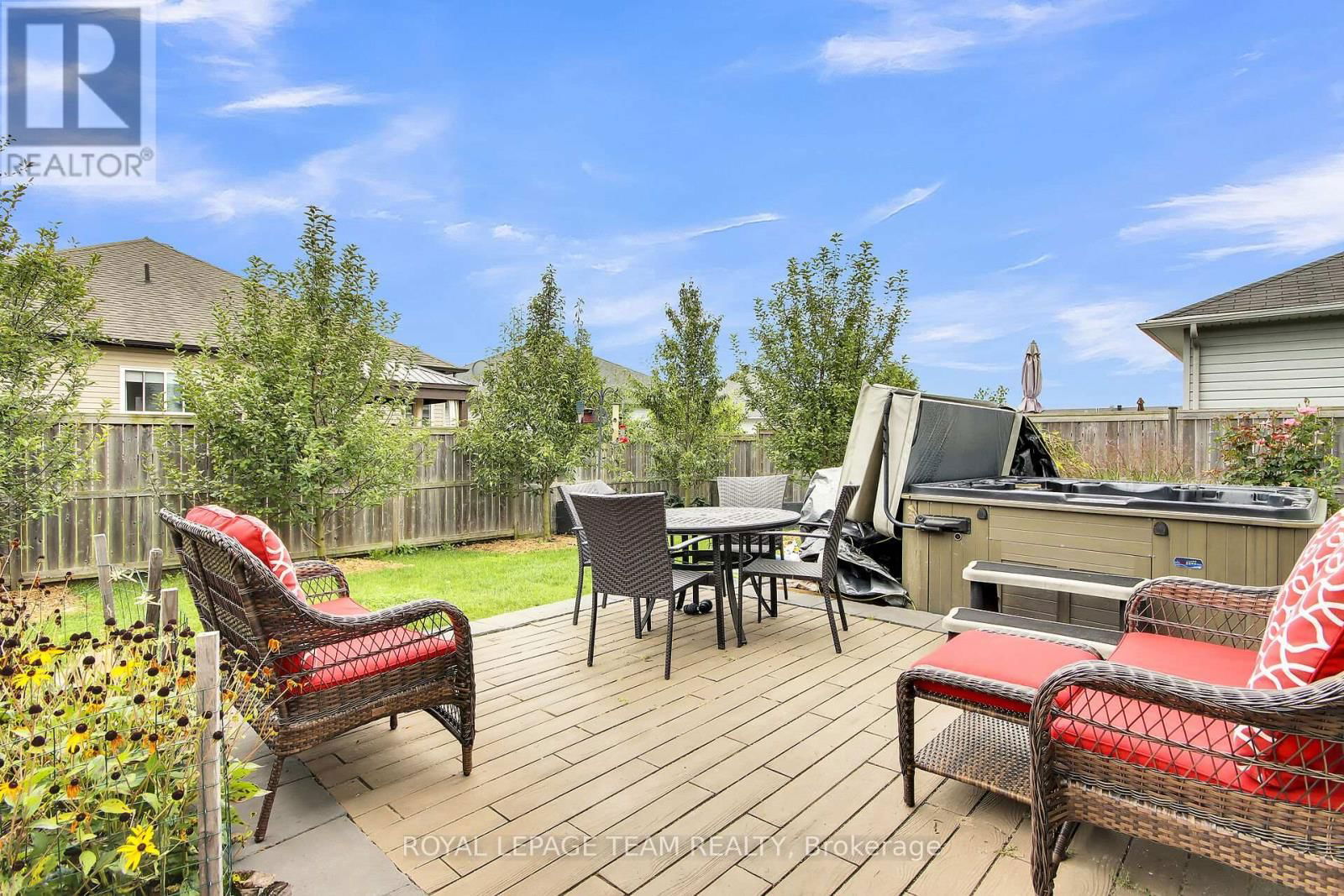 638 ROBERT HILL STREET NORTH Image 35