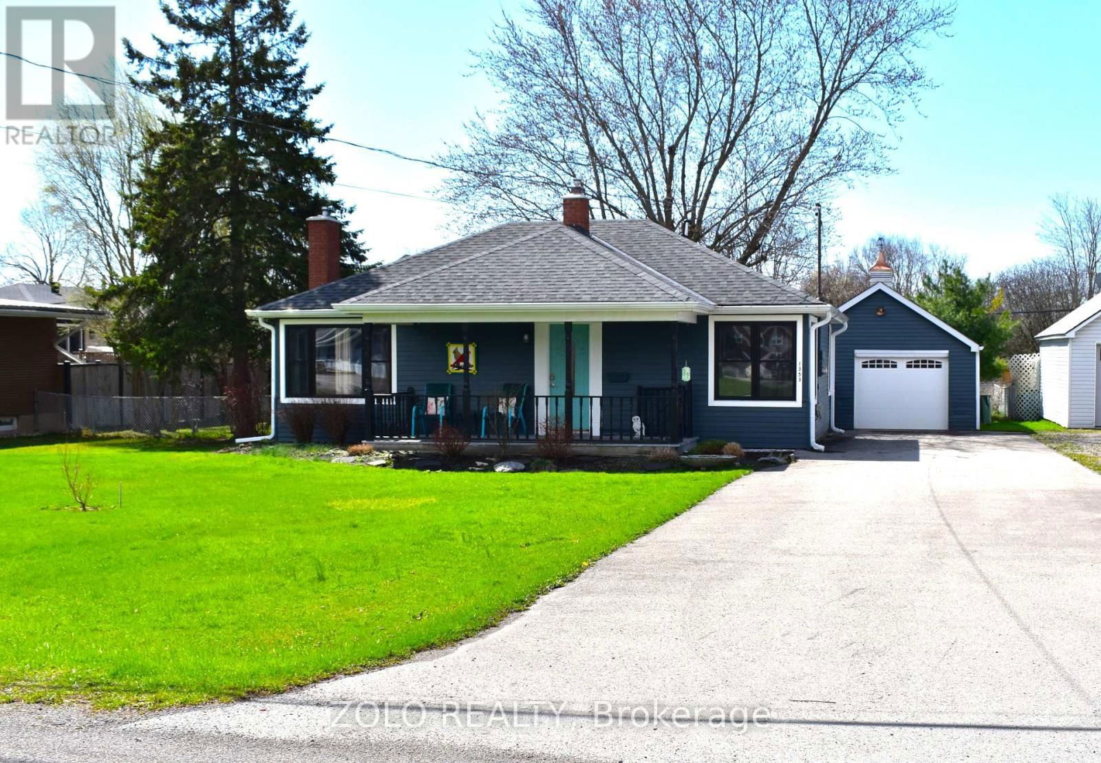 1353 ORCHARD AVENUE Image 2