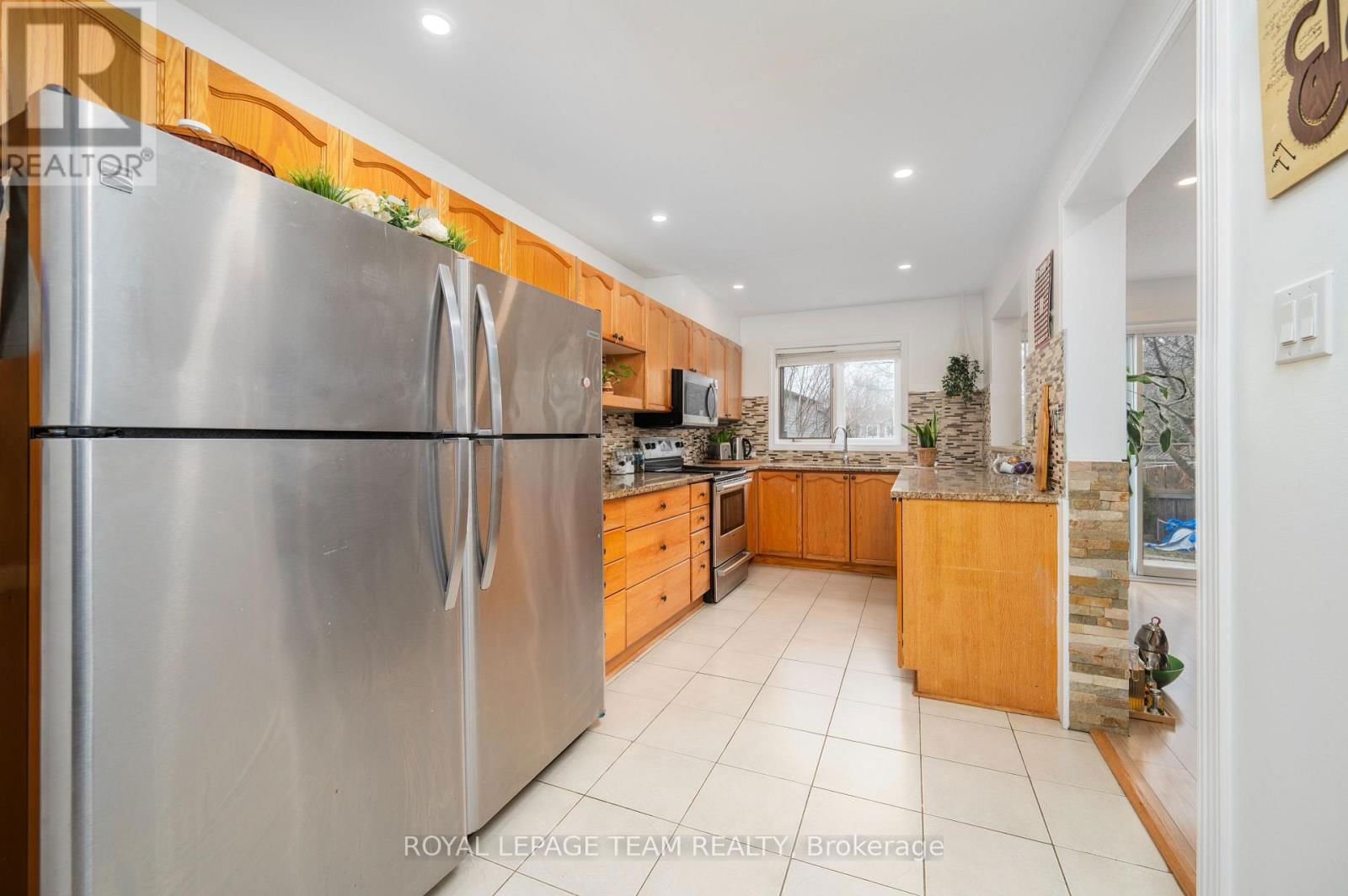 53 HAVENHURST CRESCENT Image 11