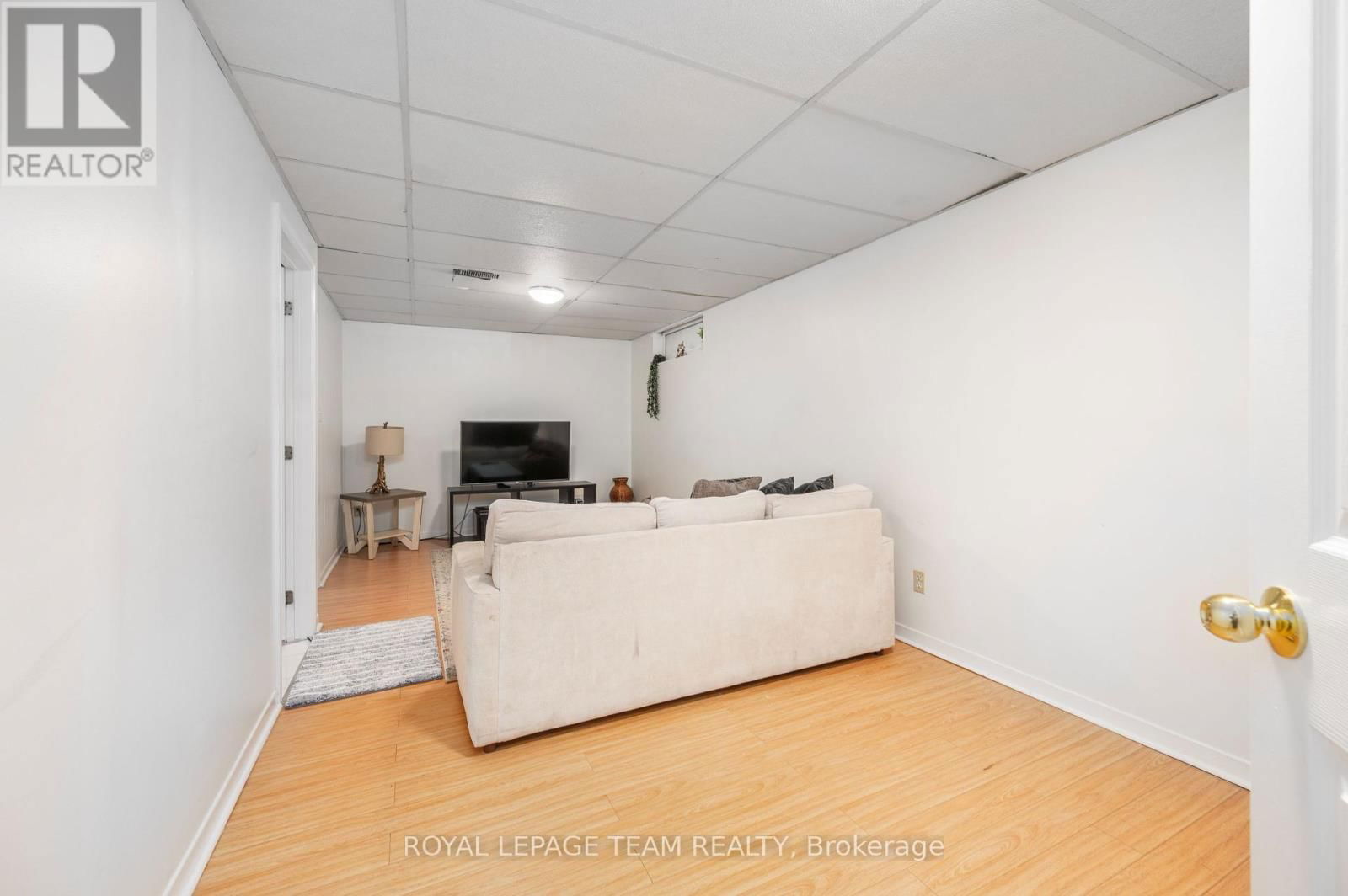 53 HAVENHURST CRESCENT Image 24