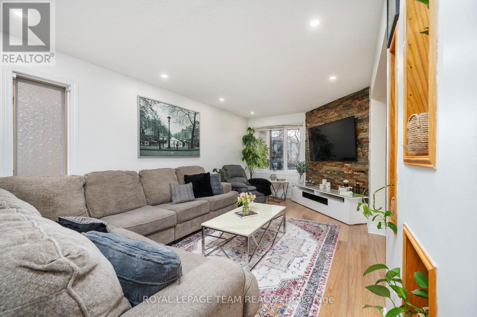 53 HAVENHURST CRESCENT Image 6