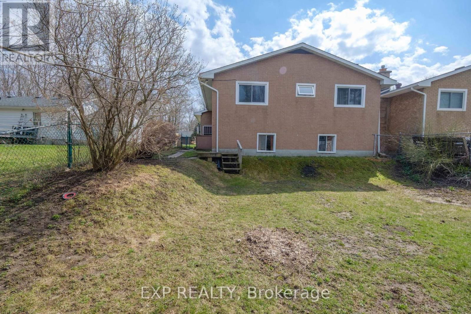 620 17TH STREET WEST Image 3