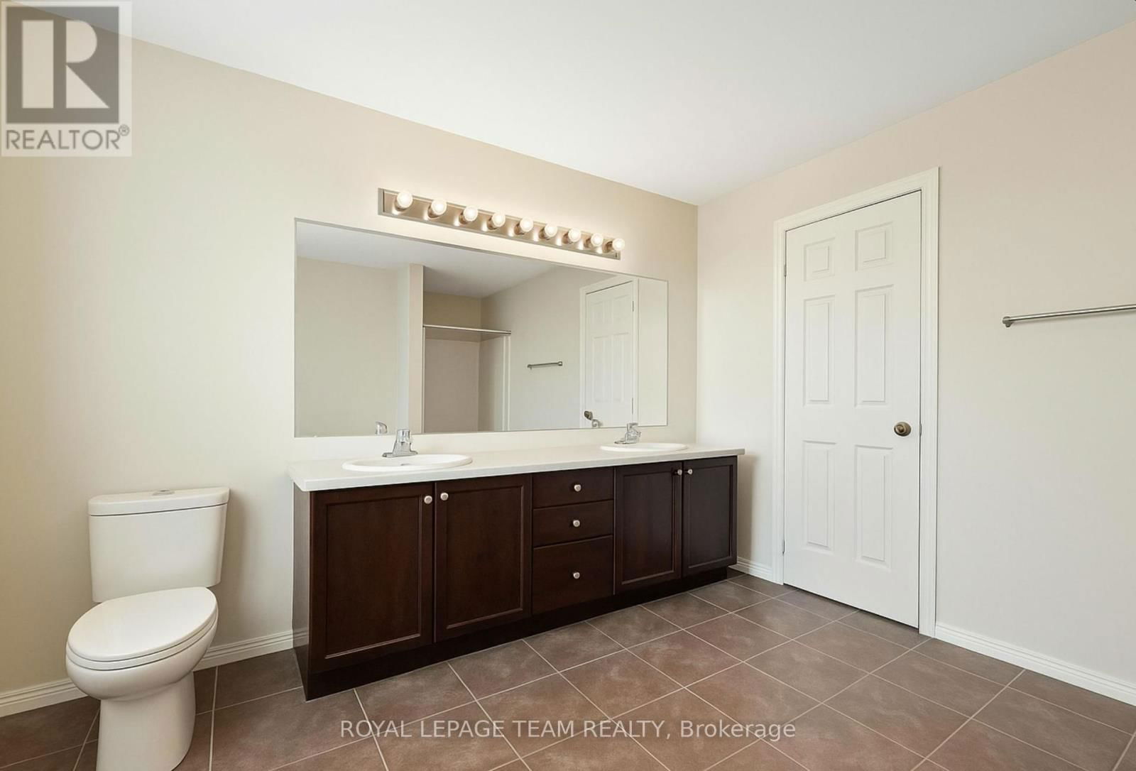 705 CLEARBROOK DRIVE Image 13