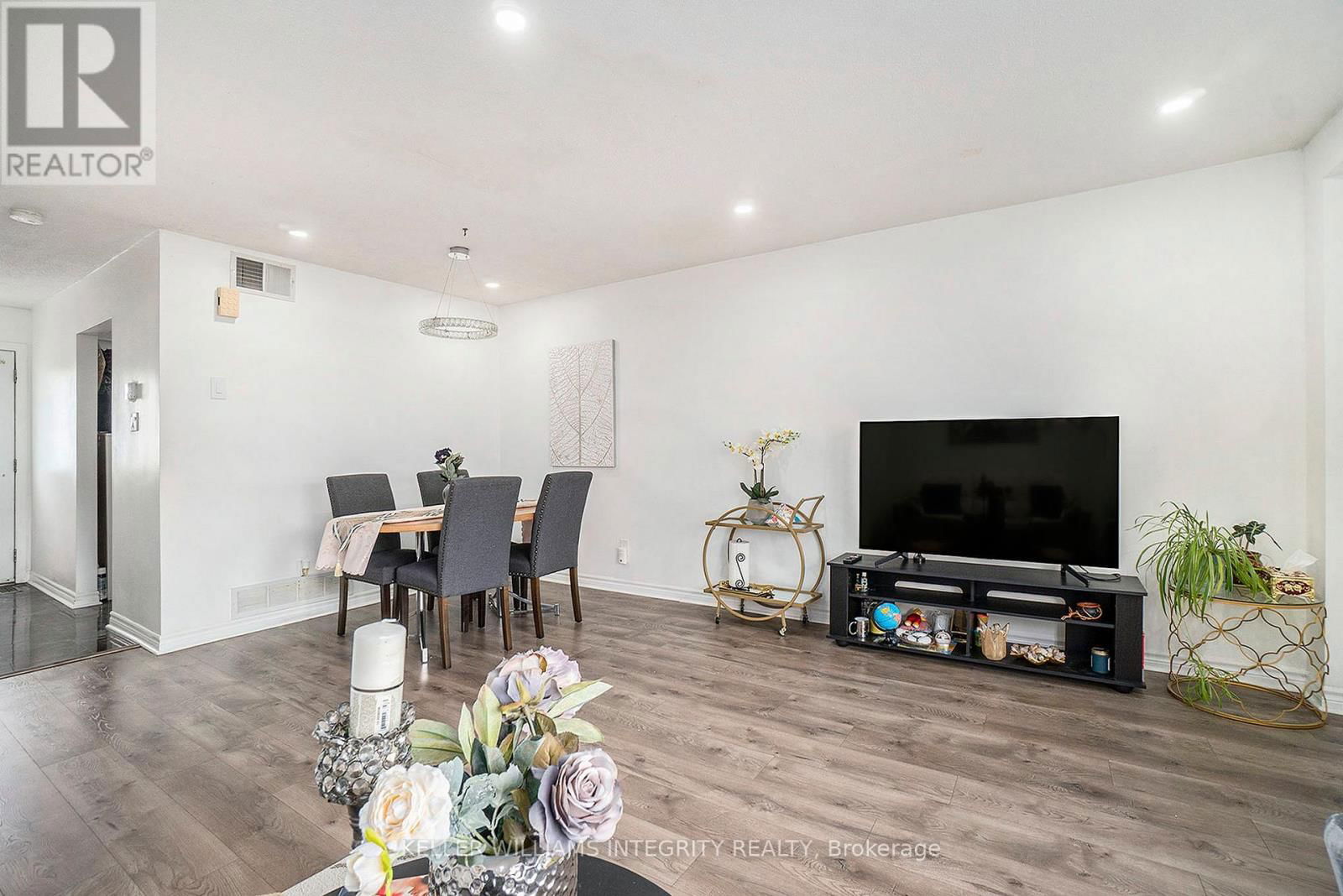 A - 85 SEYTON DRIVE Image 4