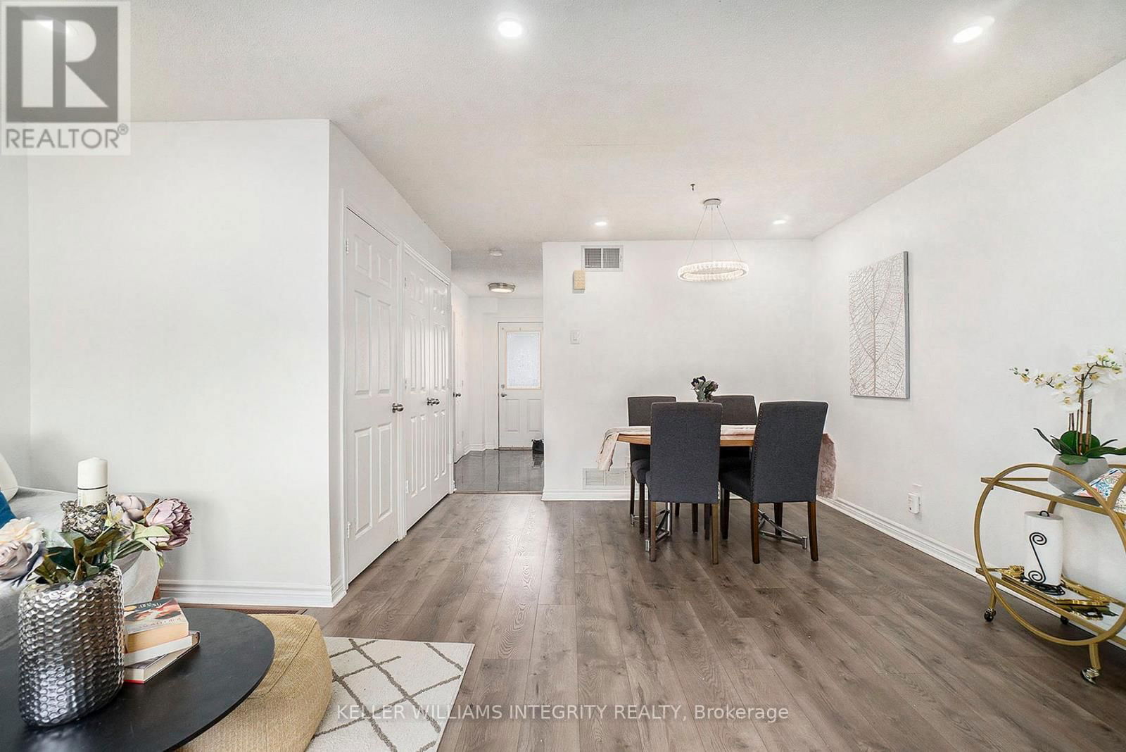 A - 85 SEYTON DRIVE Image 6