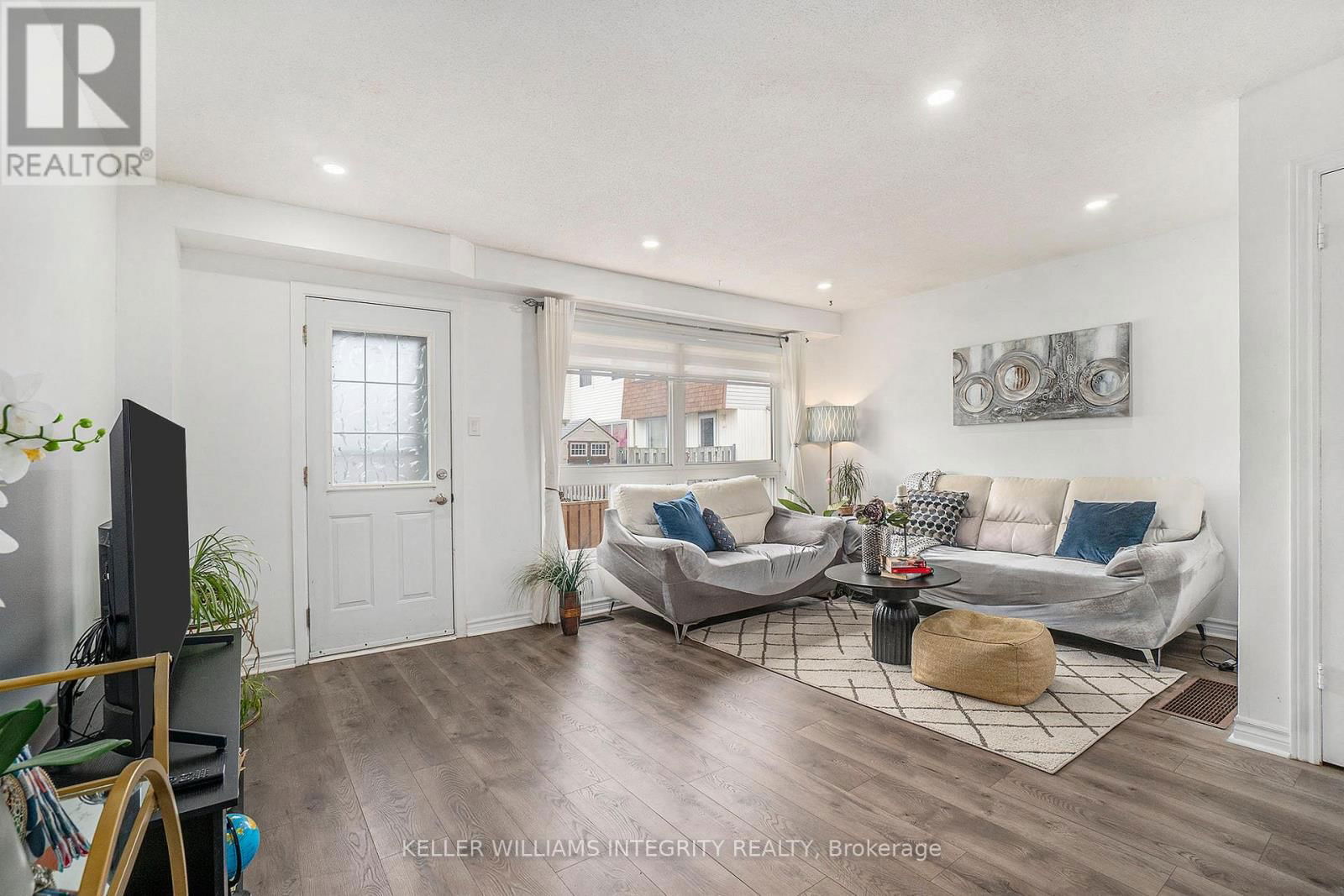 A - 85 SEYTON DRIVE Image 7