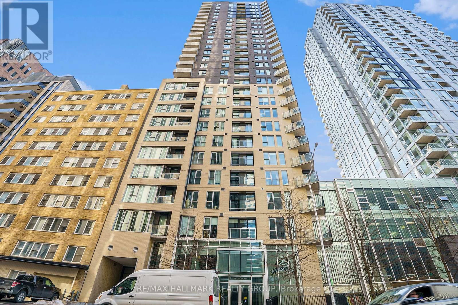 1502 - 40 NEPEAN STREET Image 2